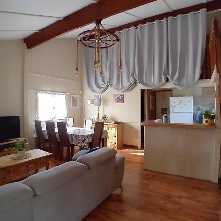 La Maisonnette De Saint-julien Holiday home Martigues